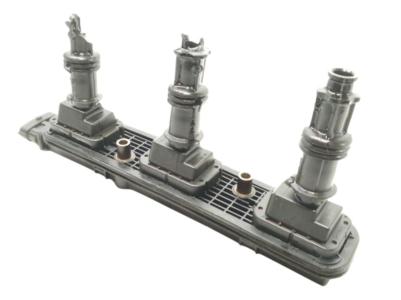 Recambio de bobina encendido para cadillac cts 3.2 elegance referencia OEM IAM 0221503026  