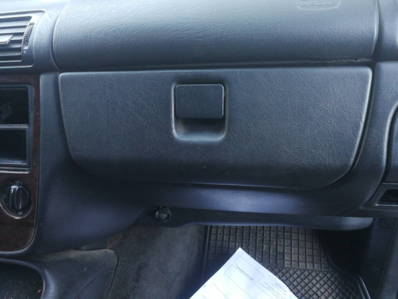 Recambio de guantera para mercedes-benz clase m (w163) 270 cdi (163.113) referencia OEM IAM A1636890191  