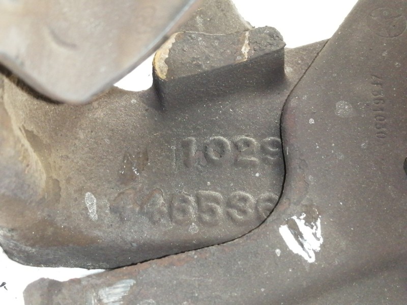 Recambio de mangueta delantera izquierda para mercedes-benz clase m (w163) 270 cdi (163.113) referencia OEM IAM   