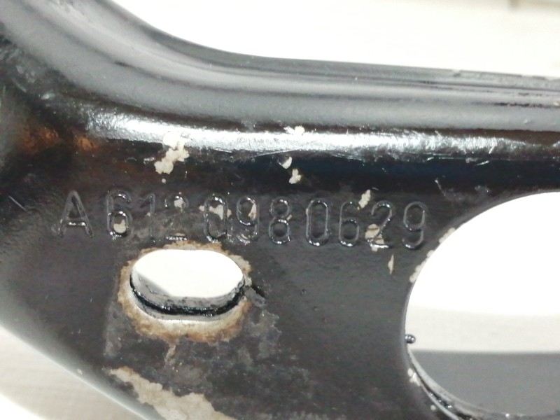 Recambio de soporte motor para mercedes-benz clase m (w163) 270 cdi (163.113) referencia OEM IAM A6120980629  