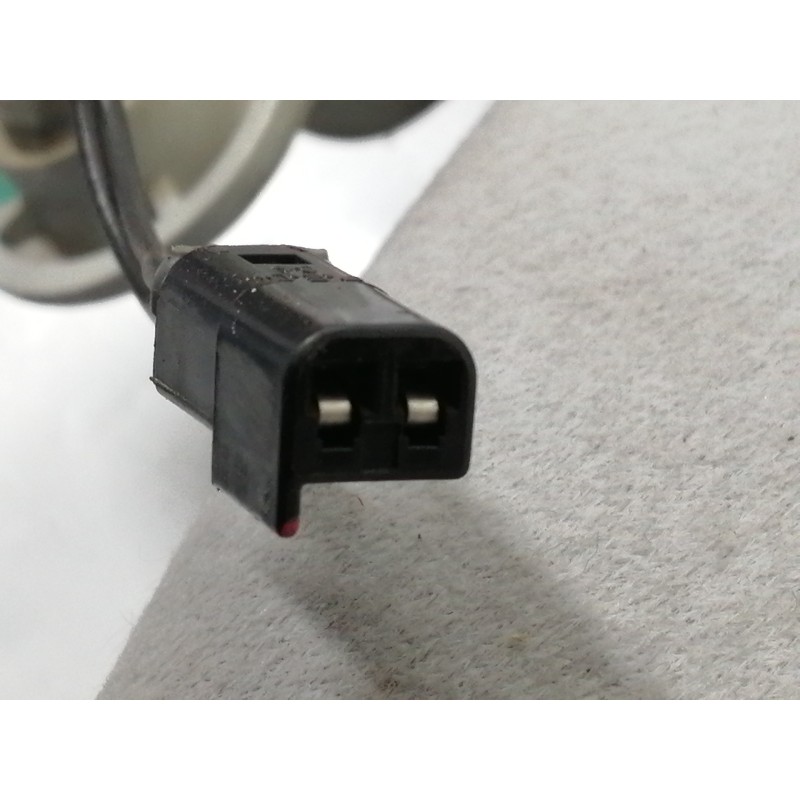 Recambio de parasol derecho para mercedes-benz clase m (w163) 270 cdi (163.113) referencia OEM IAM 10001836R  