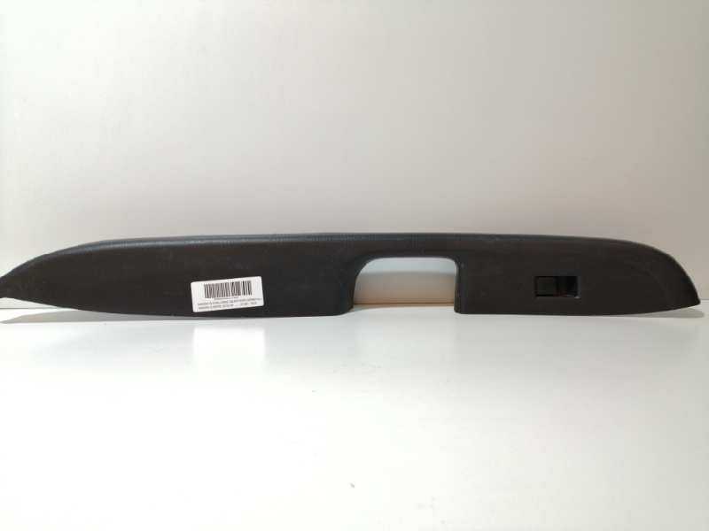 Recambio de mando elevalunas delantero derecho para nissan almera (n15) gx referencia OEM IAM   