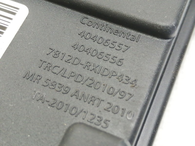 Recambio de caja reles / fusibles para renault megane iv berlina 5p limited referencia OEM IAM 284B10363R A2C32559700 