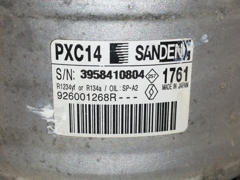 Recambio de compresor aire acondicionado para renault megane iv berlina 5p limited referencia OEM IAM 926001268R 1761 