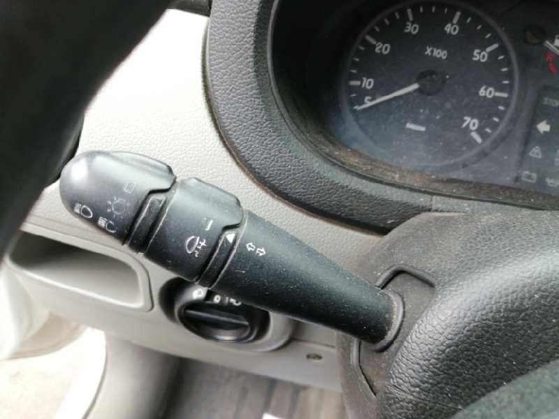 Recambio de mando intermitentes para nissan kubistar (x76) pro (l1) referencia OEM IAM 8200379529  