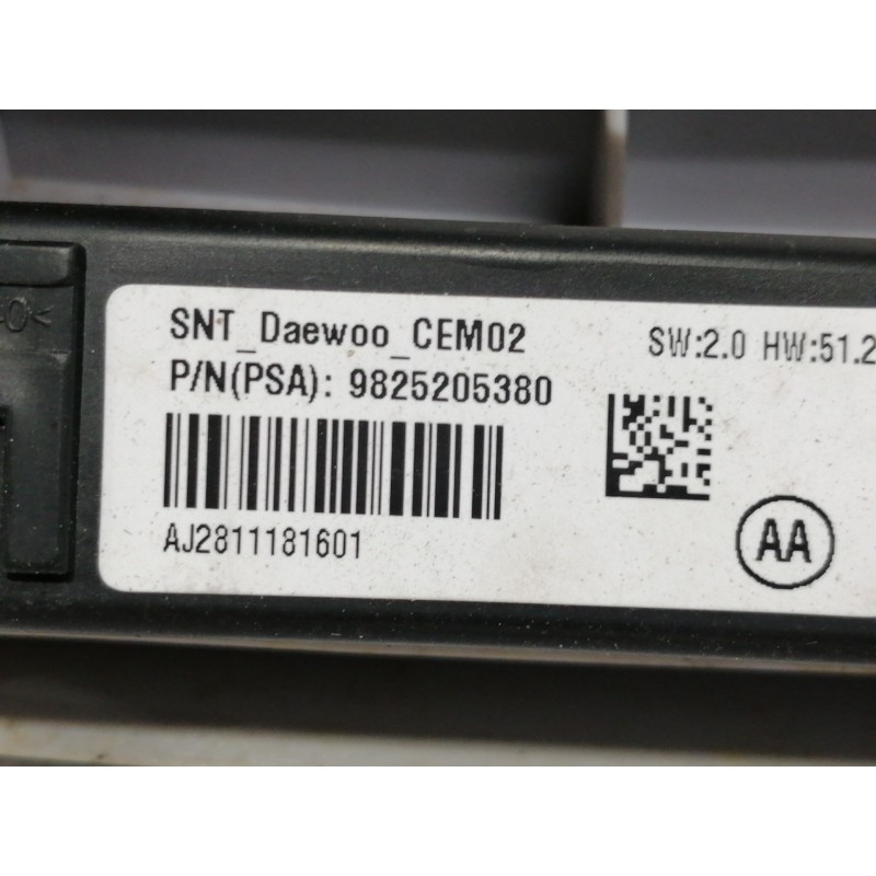 Recambio de luz interior para opel crossland x edition referencia OEM IAM 9812373180  