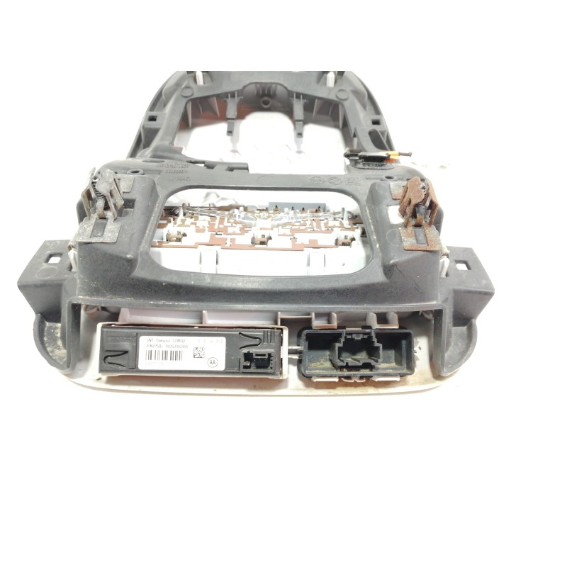 Recambio de luz interior para opel crossland x edition referencia OEM IAM 9812373180  