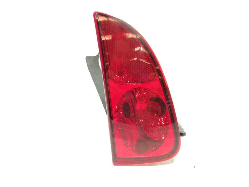 Recambio de piloto trasero izquierdo paragolpes para renault espace iv (jk0) dynamique referencia OEM IAM 8200027155  