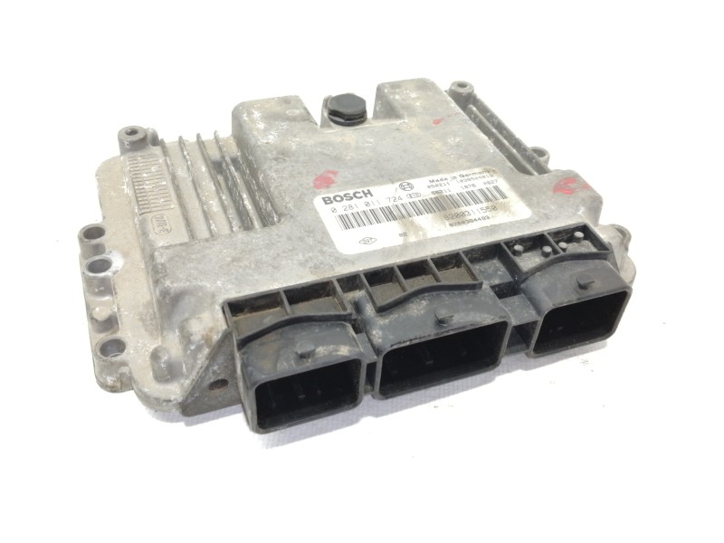 Recambio de centralita motor uce para renault espace iv (jk0) dynamique referencia OEM IAM 0281011724  