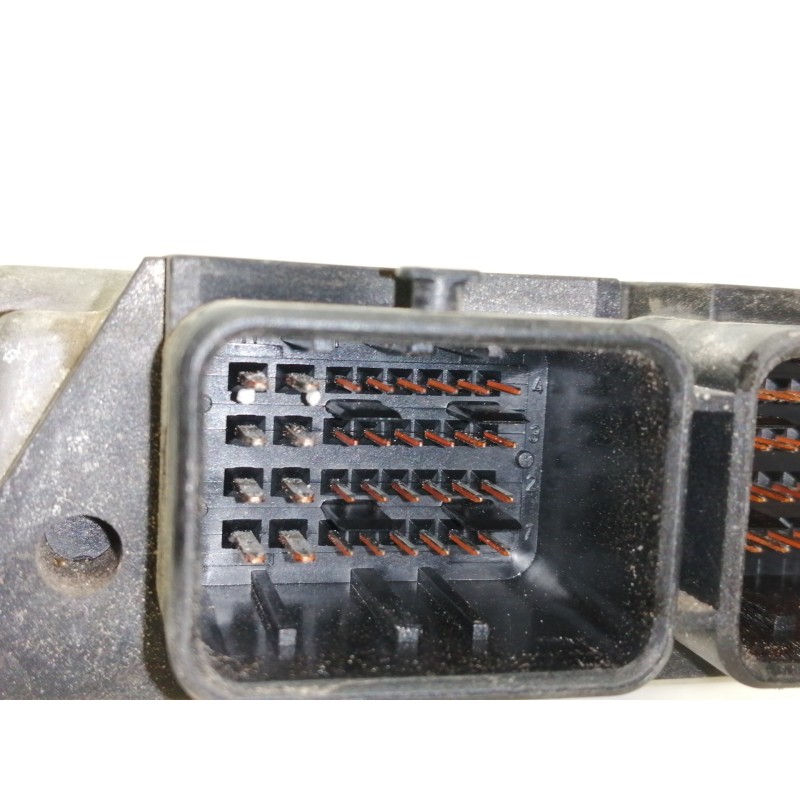 Recambio de centralita motor uce para renault espace iv (jk0) dynamique referencia OEM IAM 0281011724  