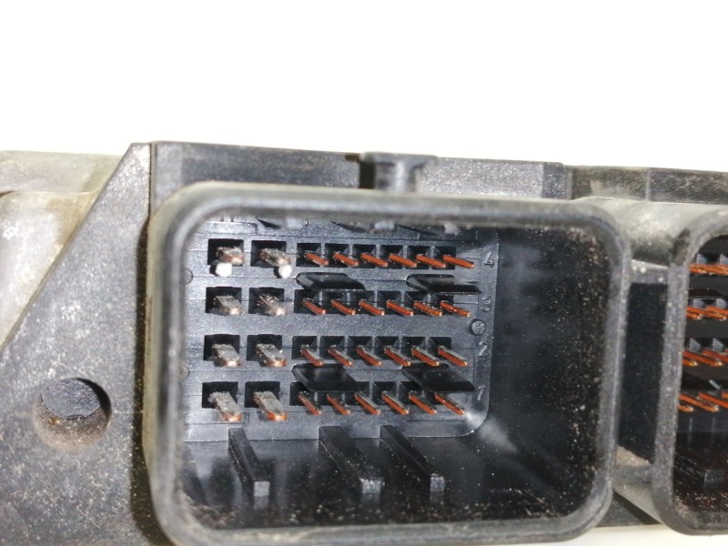 Recambio de centralita motor uce para renault espace iv (jk0) dynamique referencia OEM IAM 0281011724  