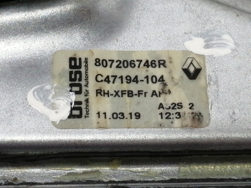 Recambio de elevalunas delantero derecho para renault megane iv berlina 5p limited referencia OEM IAM 807206746R  