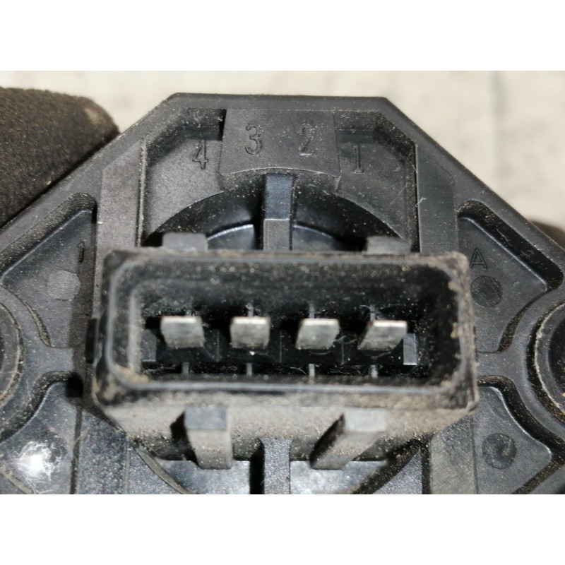 Recambio de caudalimetro para opel vectra b berlina básico referencia OEM IAM 0281002139  