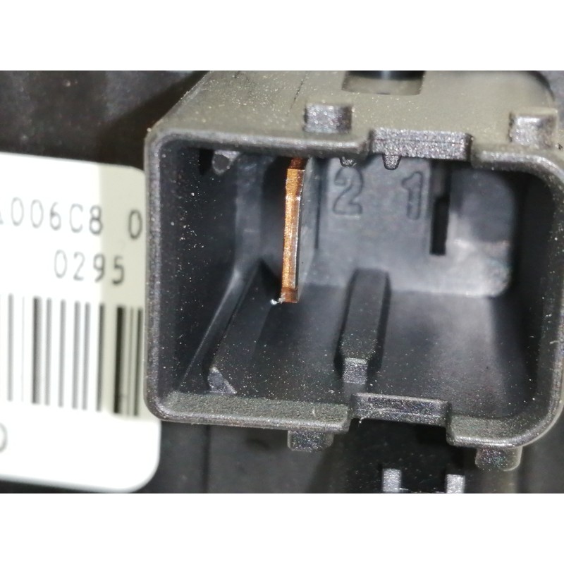 Recambio de caja reles / fusibles para opel crossland x edition referencia OEM IAM 9812661980  