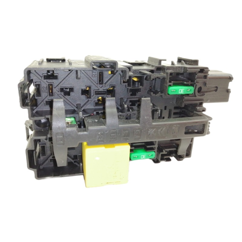 Recambio de caja reles / fusibles para opel crossland x edition referencia OEM IAM 9812661980  