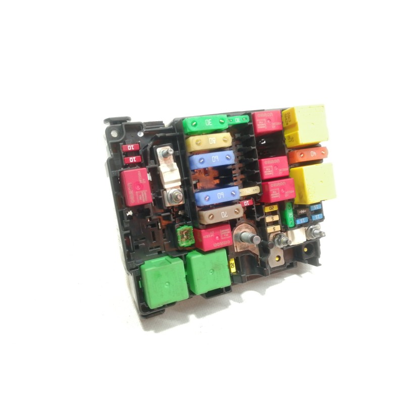 Recambio de caja reles / fusibles para opel crossland x edition referencia OEM IAM 9804846880  