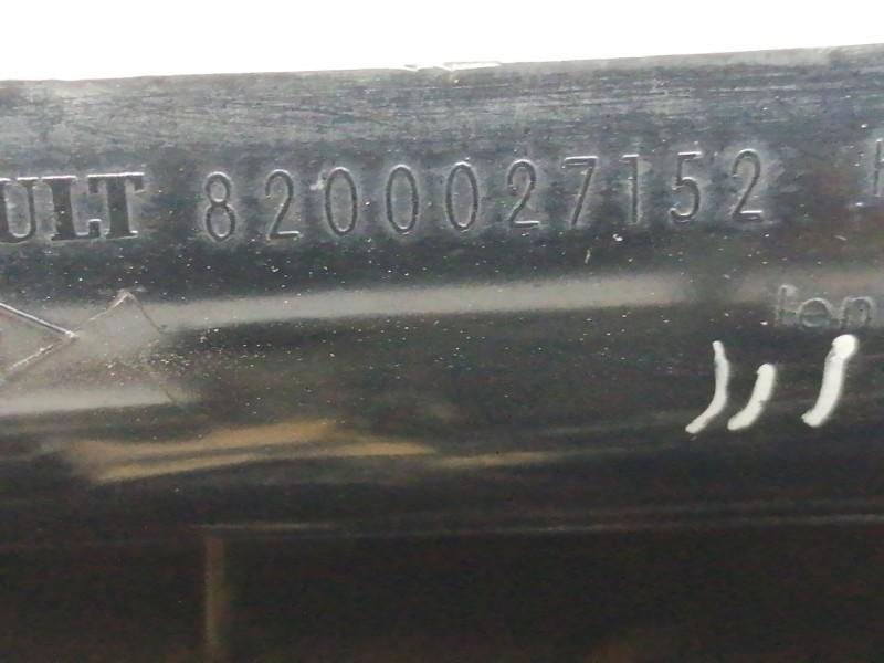 Recambio de piloto trasero derecho para renault espace iv (jk0) dynamique referencia OEM IAM 8200027152  