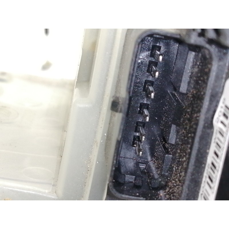 Recambio de cerradura puerta delantera derecha para opel crossland x edition referencia OEM IAM 267387 16943702 