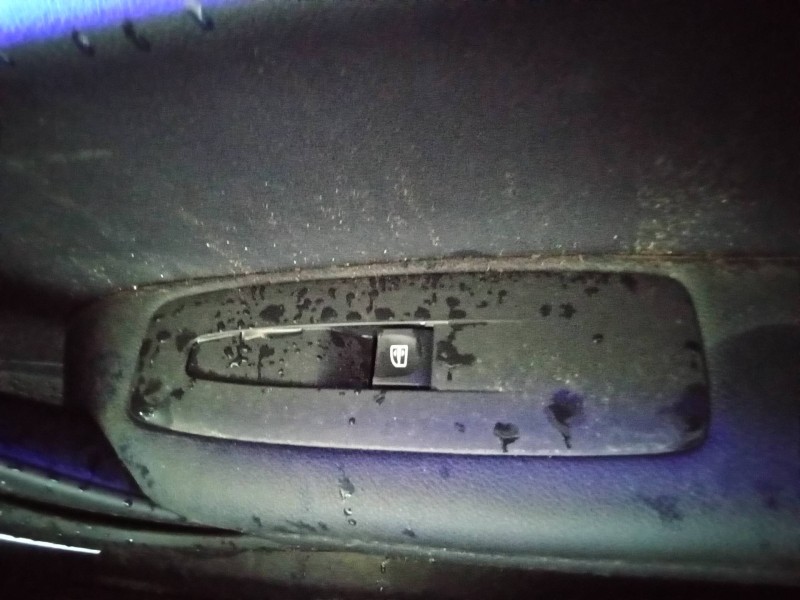 Recambio de mando elevalunas delantero derecho para renault megane iv berlina 5p limited referencia OEM IAM 809605274R  