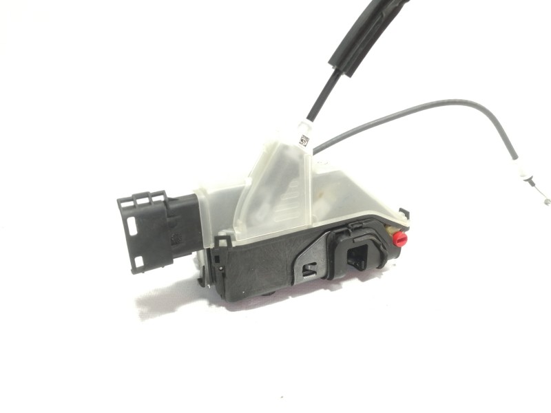 Recambio de cerradura puerta trasera derecha para opel crossland x edition referencia OEM IAM 267100 16943707 