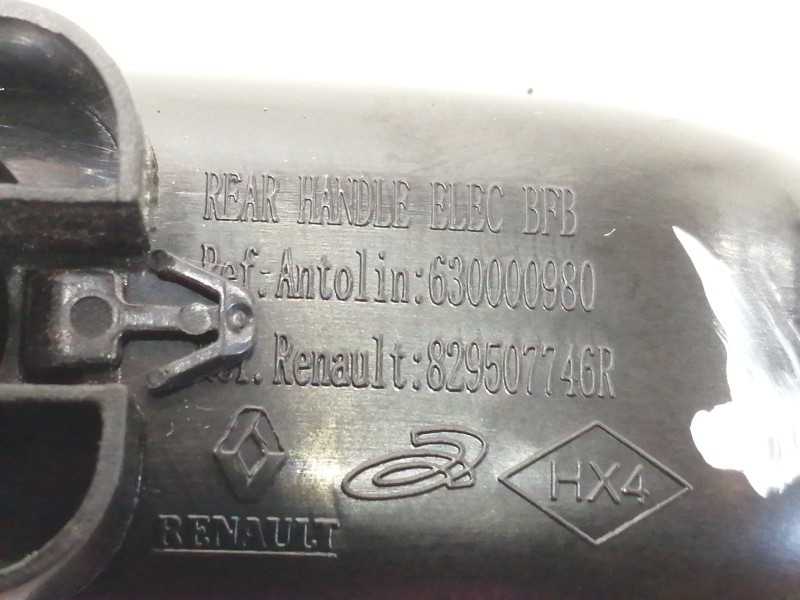 Recambio de mando elevalunas trasero derecho para renault megane iv berlina 5p limited referencia OEM IAM 829507746R  