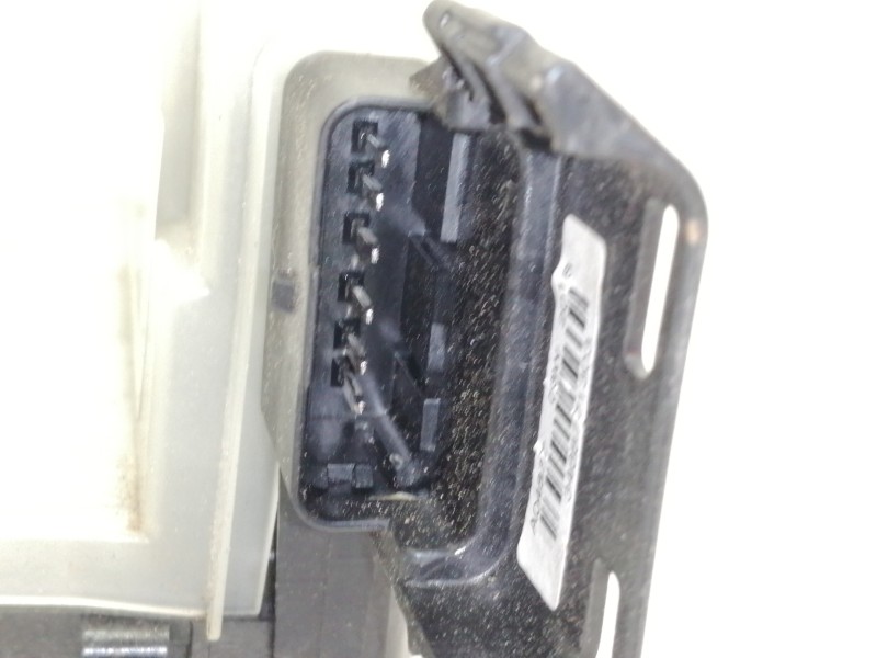 Recambio de cerradura puerta trasera derecha para opel crossland x edition referencia OEM IAM 267100 16943707 