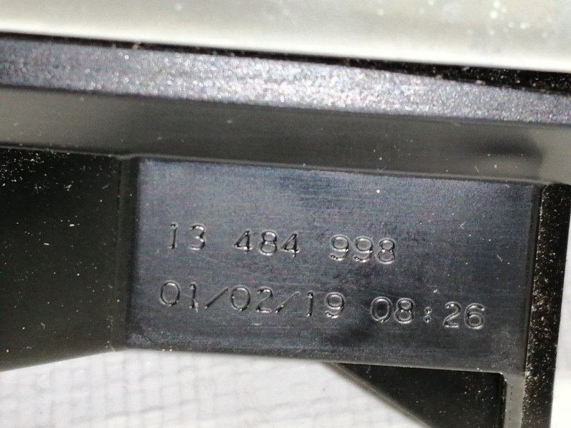 Recambio de maneta interior delantera derecha para opel crossland x edition referencia OEM IAM 13484998 A006AB01 