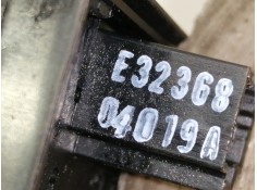 Recambio de mando elevalunas trasero izquierdo para renault megane iv berlina 5p limited referencia OEM IAM    2