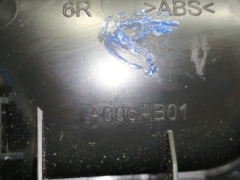 Recambio de maneta interior delantera derecha para opel crossland x edition referencia OEM IAM 13484998 A006AB01 