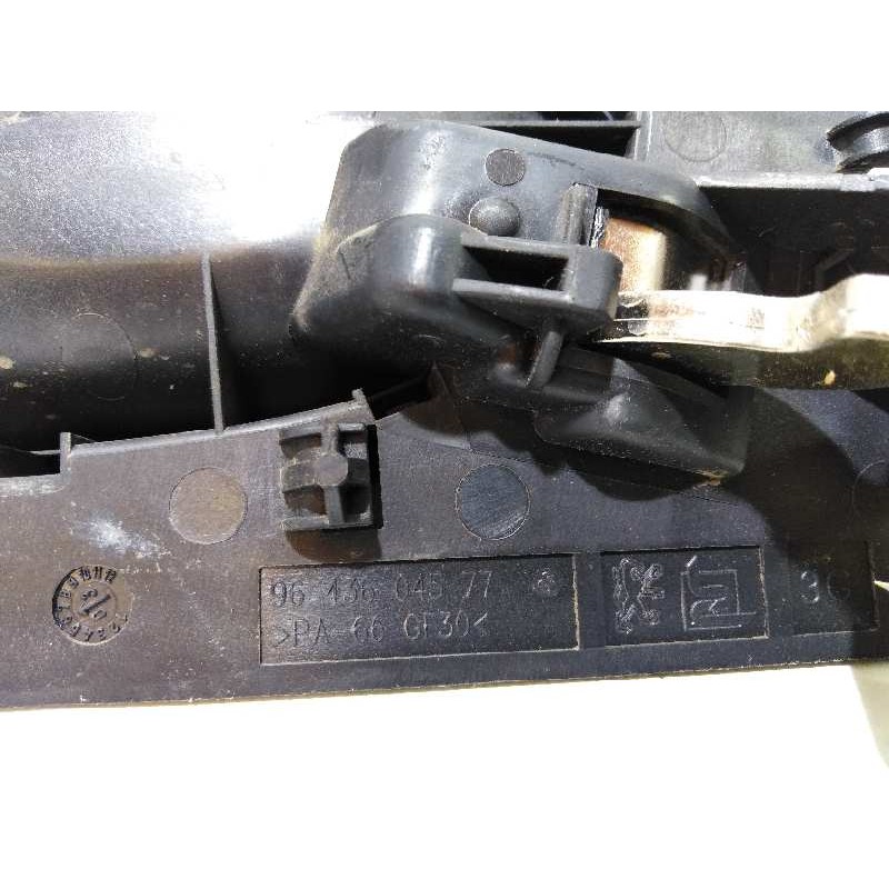 Recambio de maneta interior delantera izquierda para peugeot 307 (s1) xs referencia OEM IAM 9643604477  