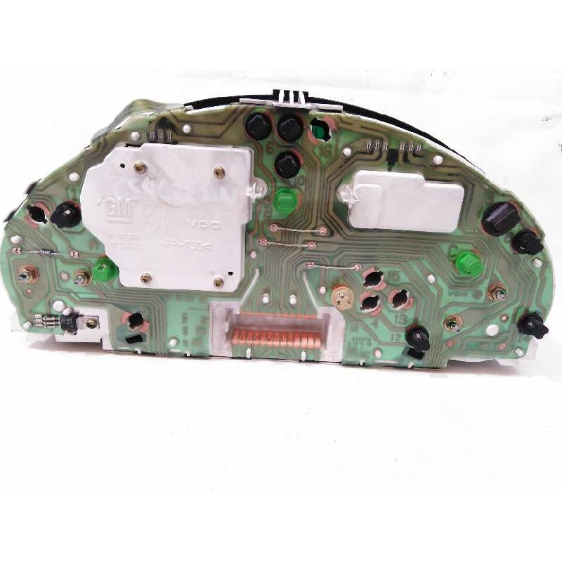 Recambio de cuadro instrumentos para opel corsa b viva referencia OEM IAM 81117906  