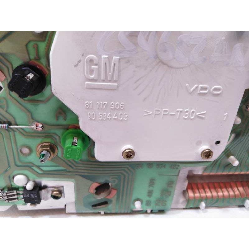 Recambio de cuadro instrumentos para opel corsa b viva referencia OEM IAM 81117906  