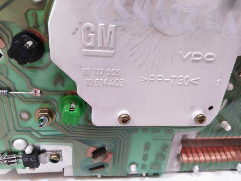Recambio de cuadro instrumentos para opel corsa b viva referencia OEM IAM 81117906  