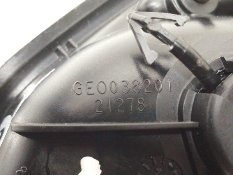 Recambio de maneta interior trasera derecha para renault megane iv berlina 5p limited referencia OEM IAM 826723233R  