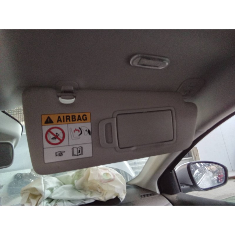 Recambio de parasol derecho para renault megane iv berlina 5p limited referencia OEM IAM 964009419  