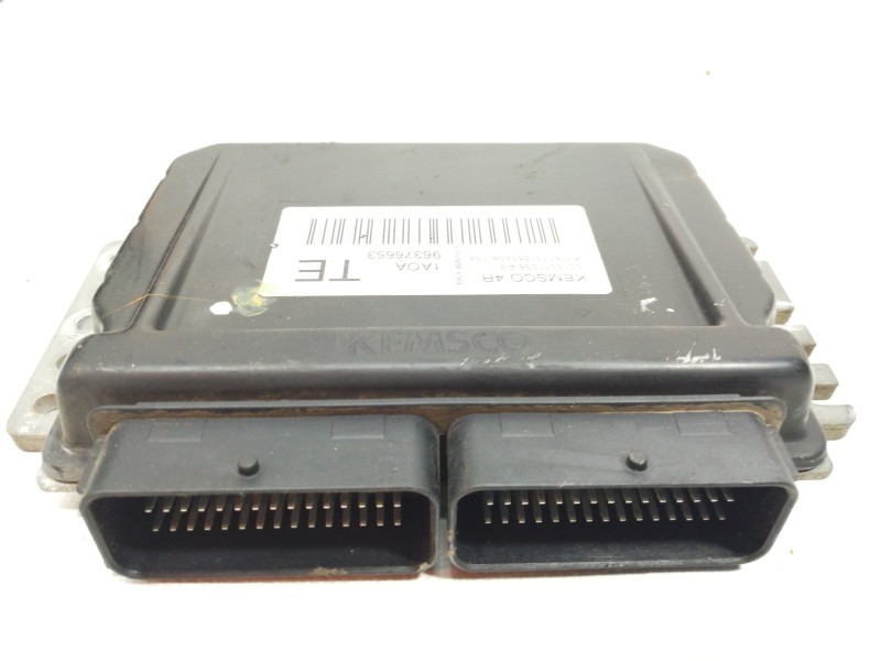 Recambio de centralita motor uce para daewoo kalos 1.2 se referencia OEM IAM 96376653  