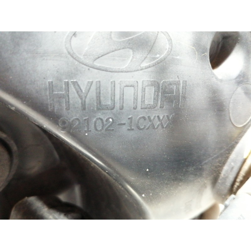 Recambio de faro derecho para hyundai getz (tb) 1.1 básico referencia OEM IAM 921021CXXX  