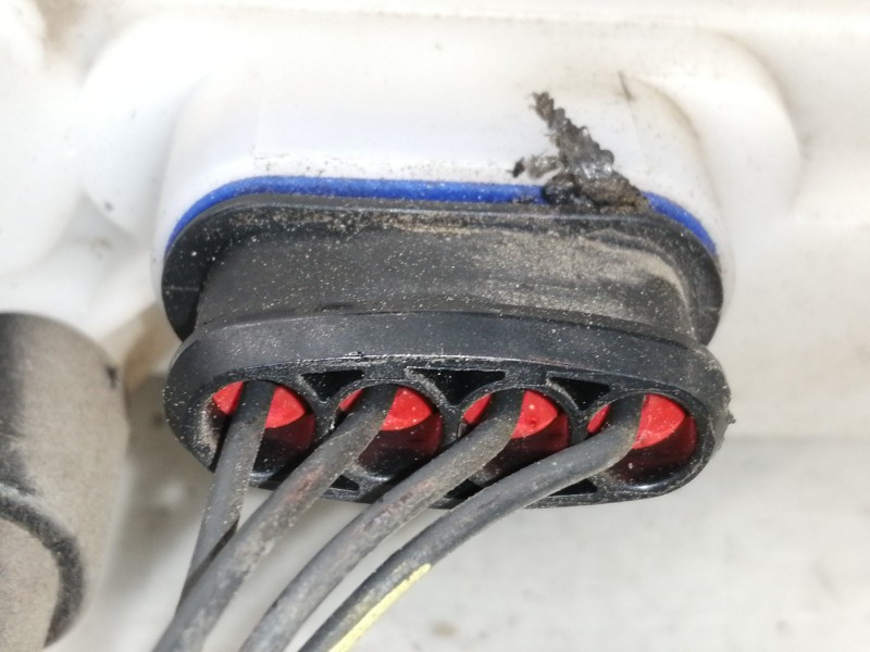 Recambio de cerradura puerta delantera derecha para renault scenic ii authentique referencia OEM IAM 119121  