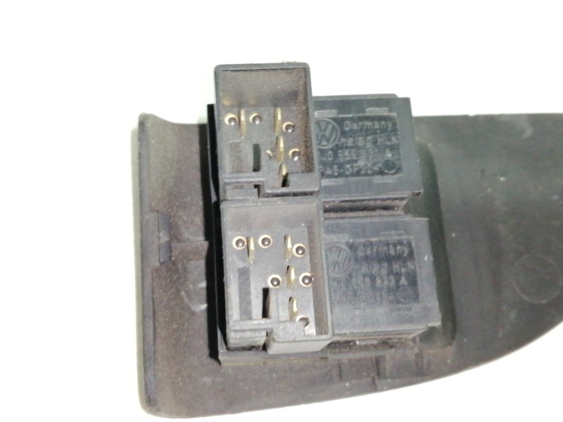Recambio de interruptor para volkswagen passat berlina (3b3) comfortline referencia OEM IAM 1J0959831 1J0959831 1J0959833