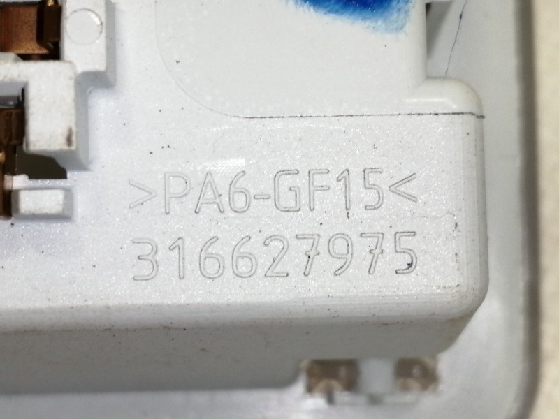 Recambio de luz interior para opel crossland x edition referencia OEM IAM 316627975  