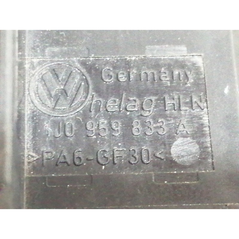 Recambio de interruptor para volkswagen passat berlina (3b3) comfortline referencia OEM IAM 1J0959831 1J0959831 1J0959833