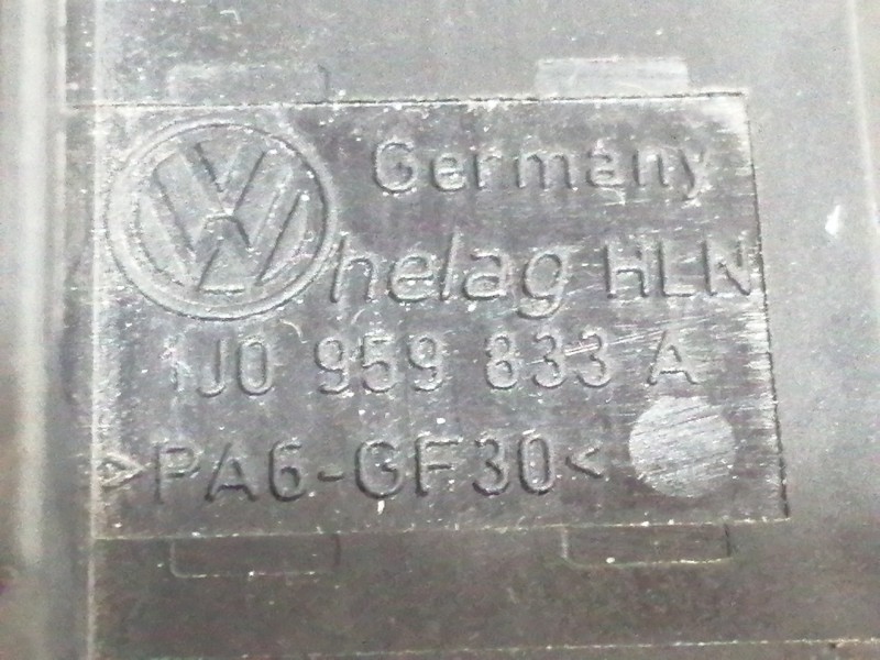 Recambio de interruptor para volkswagen passat berlina (3b3) comfortline referencia OEM IAM 1J0959831 1J0959831 1J0959833