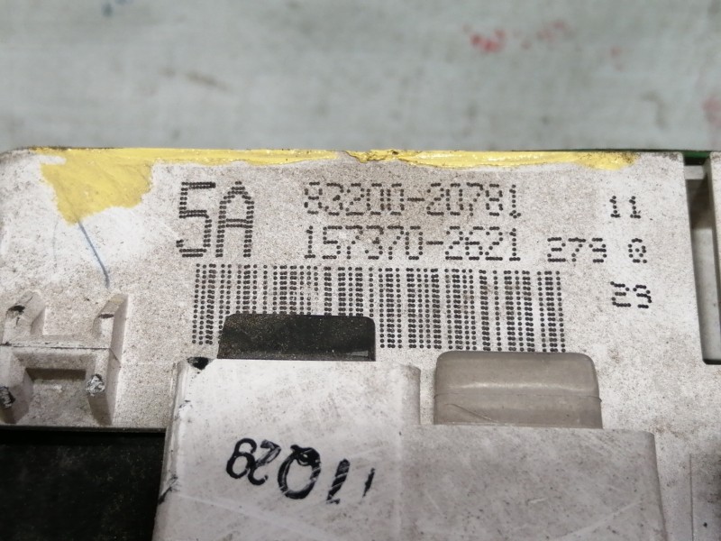 Recambio de cuadro instrumentos para toyota celica (t20) 1.8 st referencia OEM IAM 8320020781 1573702621 