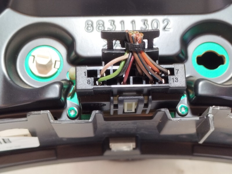 Recambio de cuadro instrumentos para opel corsa c blue line referencia OEM IAM 110080005026  