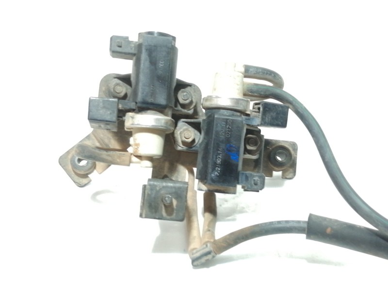 Recambio de valvula aire adicional para kia carens 2.0 turbodiesel cat referencia OEM IAM 72190316  