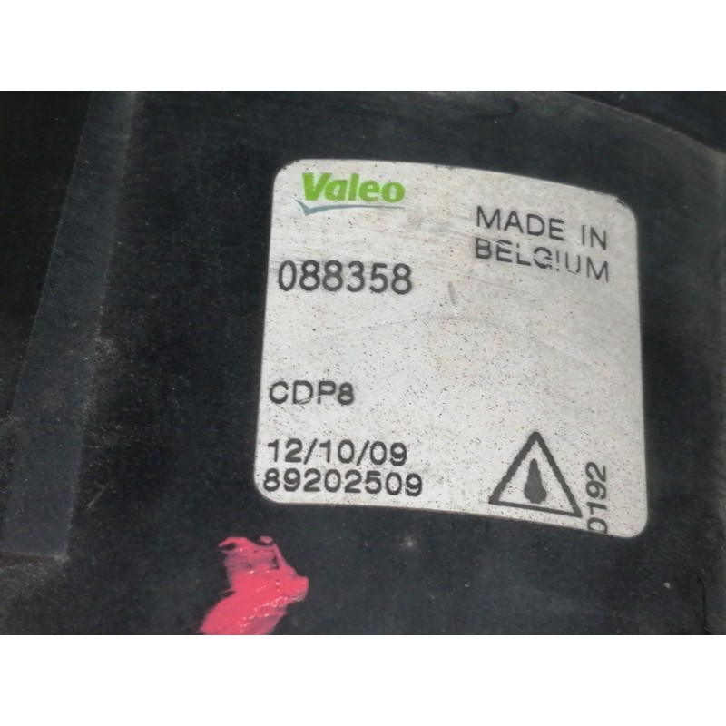 Recambio de faro antiniebla izquierdo para renault scenic ii authentique referencia OEM IAM 89202509  