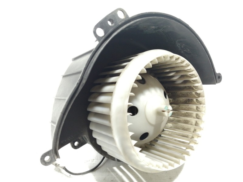 Recambio de motor calefaccion para opel astra gtc 1.6 16v referencia OEM IAM 52407543  