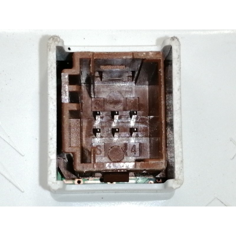 Recambio de cuadro instrumentos para peugeot 2008 (--.2013) allure referencia OEM IAM 9808559180 981149408000 E137SWHL1100