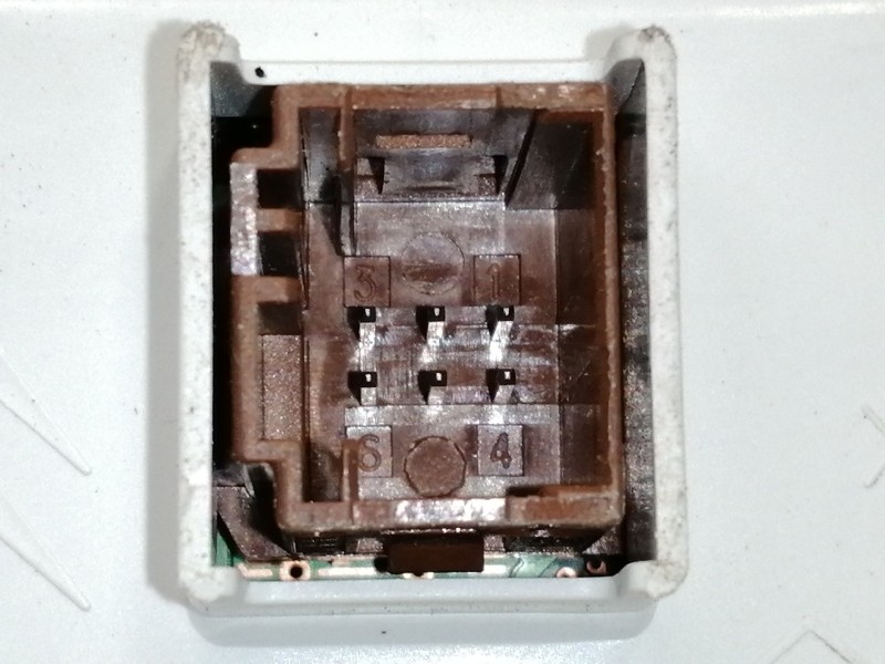 Recambio de cuadro instrumentos para peugeot 2008 (--.2013) allure referencia OEM IAM 9808559180 981149408000 E137SWHL1100