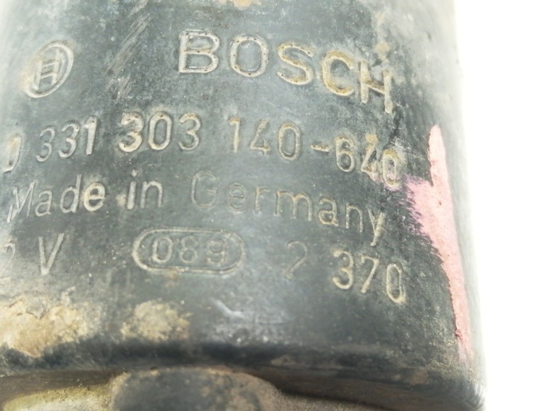 Recambio de motor arranque para ford fiesta berl./courier courier familiar referencia OEM IAM 0331303140  